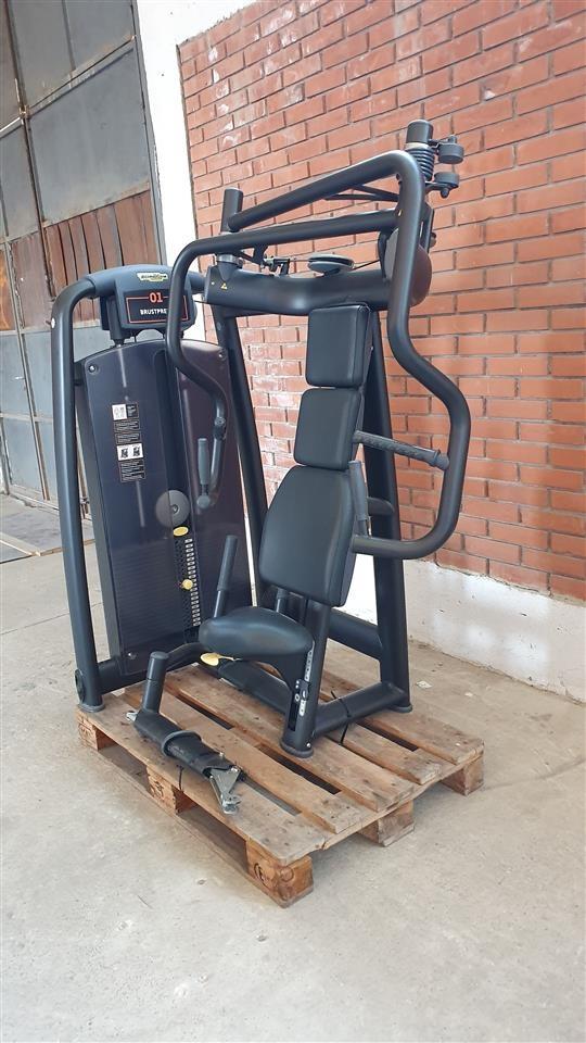 Technogym Chest Press